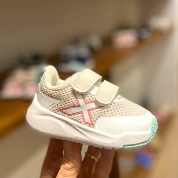 MUNICH Baby Sneaker white pink