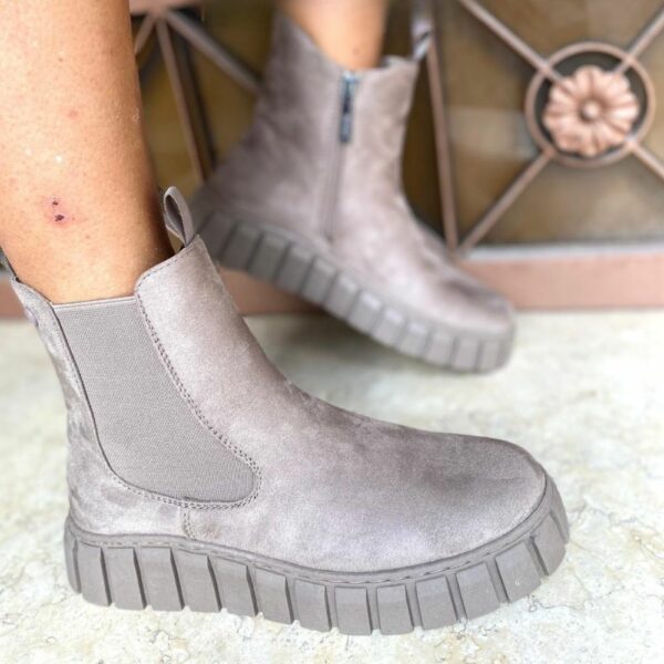Stivaletto Refresh Donna colore tortora