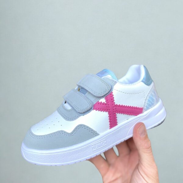 MUNICH Mini Balloo white con strappo